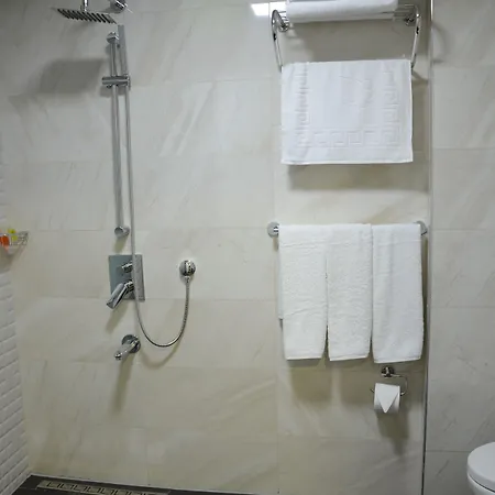 Safa Royal Museum Hotel 3*