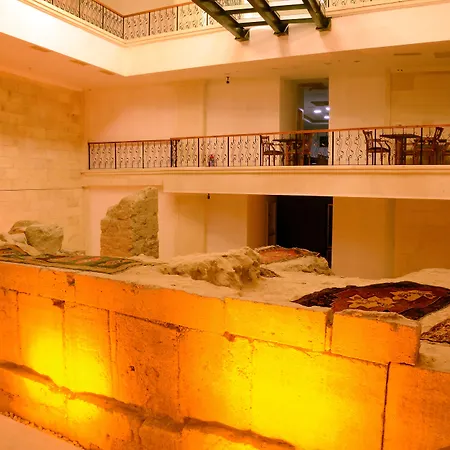 Safa Royal Museum Hotel