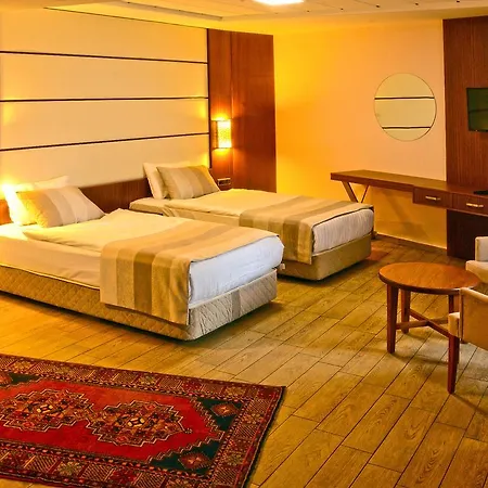 Safa Royal Museum Hotel